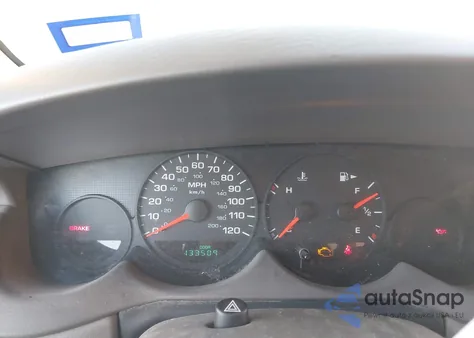 2001 Plymouth Neon Highline z USA, uszkodzony, nr VIN 1P3ES46C41D106972